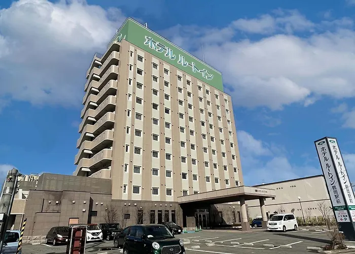 鹤冈站前路线酒店